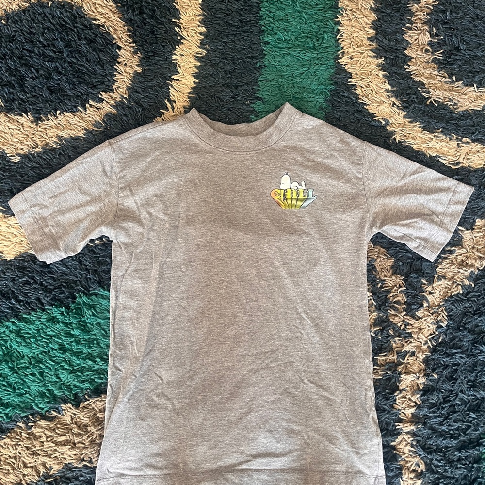 GAP Gray Tee with Snoopy Logo